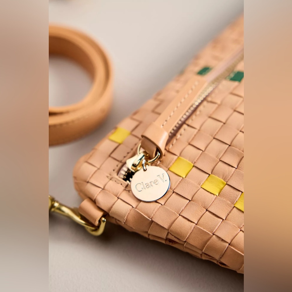 Clare V Grande Fanny in Bisque Check sold with detachable pink chain strap - Picture 3 of 16